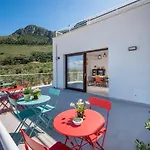Villa Maria Con Piscina E Vista Mare *
