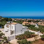 Maria Con Piscina E Vista Mare Villa *