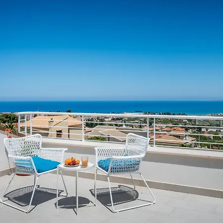 فيلة Maria Con Piscina E Vista Mare كاستيلاّماري ديل غو