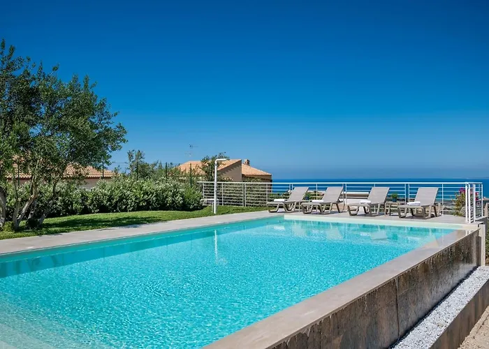 Maria Con Piscina E Vista Mare ヴィラ *