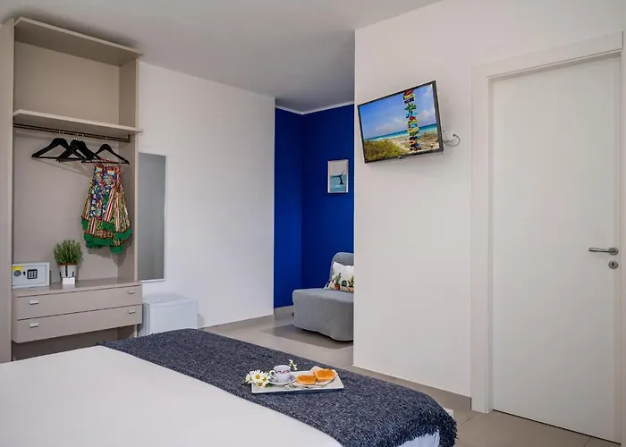 Maria Con Piscina E Vista Mare ヴィラ カステッランマーレ・デル・ゴルフォ