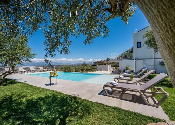 Maria Con Piscina E Vista Mare ヴィラ