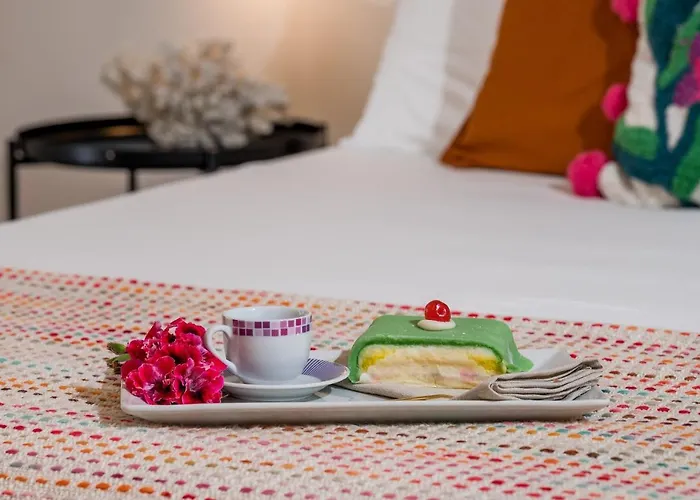 ヴィラ Maria Con Piscina E Vista Mare カステッランマーレ・デル・ゴルフォ