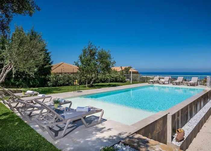 Maria Con Piscina E Vista Mare ヴィラ