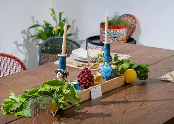 ヴィラ Maria Con Piscina E Vista Mare カステッランマーレ・デル・ゴルフォ